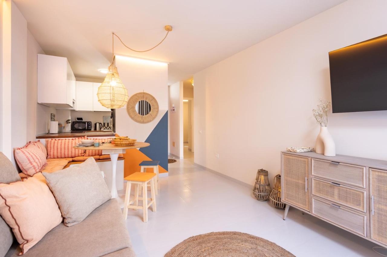 Home2Book Charming Seaside Apt El Medano, Terrace Exterior foto
